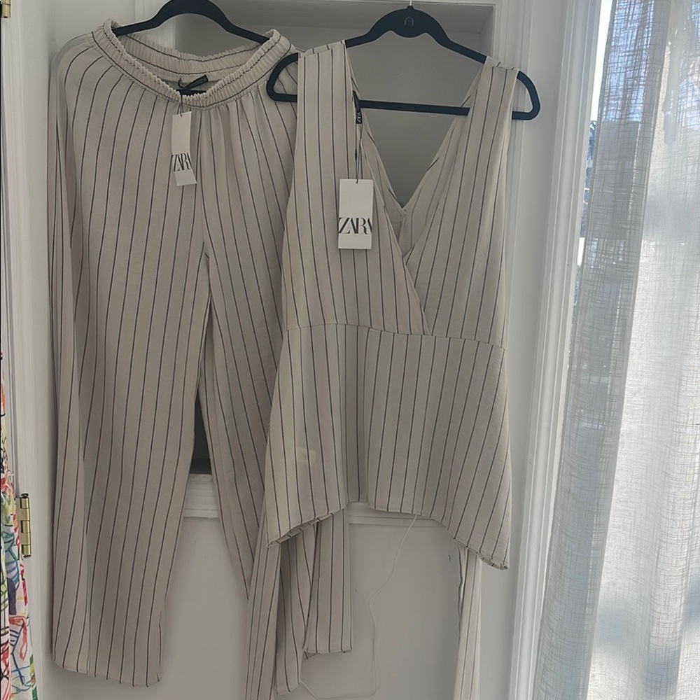 Zara Beige Striped Set